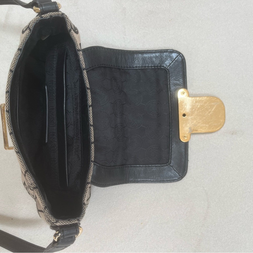 Michael Kors Black Logo Crossbody Bag - Picture 5 of 6